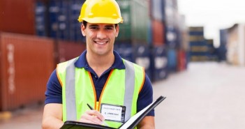 چگونه ترخیص کار گمرک شویم؟ ترخیص کار Customs-clearance